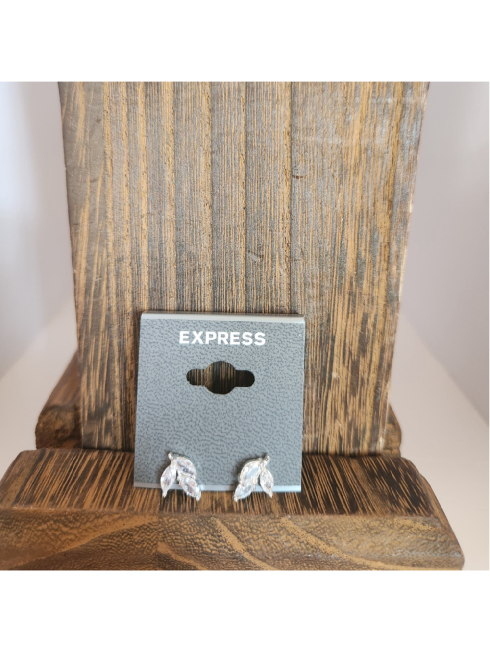 Express Silver Leaf Stud Earrings sterling silver marquise cut - Picture 5 of 7